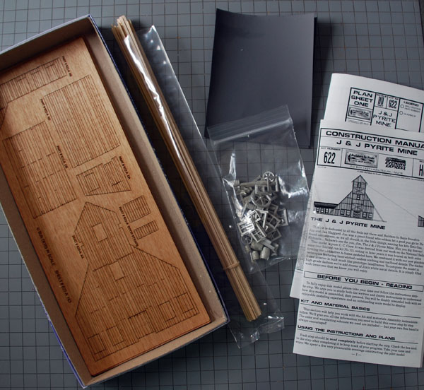 open kit box showing contents of kit 622